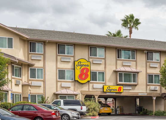 Super 8 by Wyndham Sacramento North 1