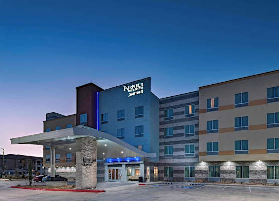 Fairfield Inn & Suites by Marriott Austin Buda 1
