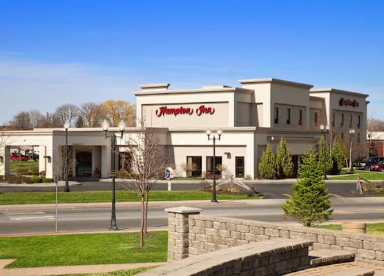 Hampton Inn Geneva 1