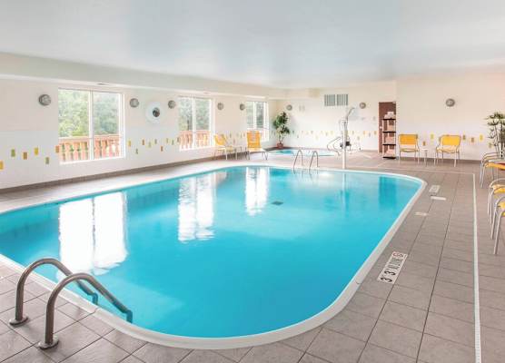 Fairfield Inn & Suites by Marriott Branson 1
