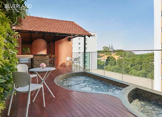 Silverland Sil Hotel 1