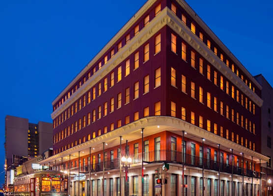 Courtyard by Marriott New Orleans Downtown Near the French Quarter 1