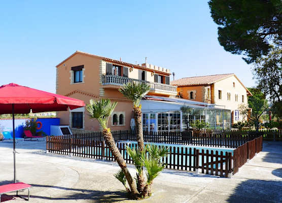Hotel Restaurant El Bosc 1