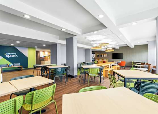 Spark by Hilton Bardstown 1