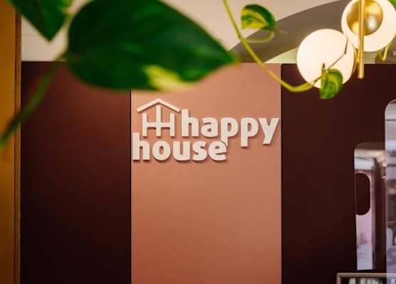 Happy House 1