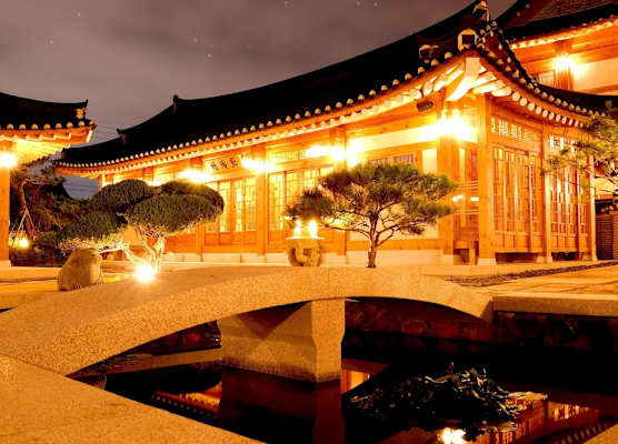 Hwangnamguan Hanok Village 1