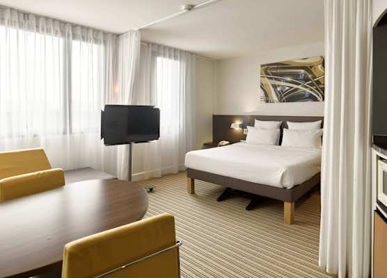 B&B HOME Vélizy 1