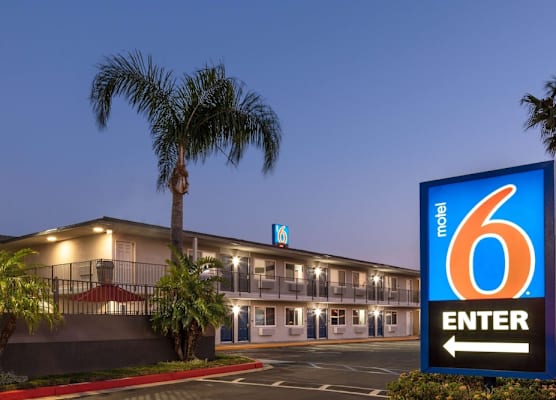 Motel 6 Fontana, CA 1