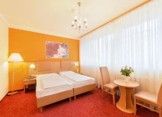 Garten- und Kunsthotel Gabriel City 1
