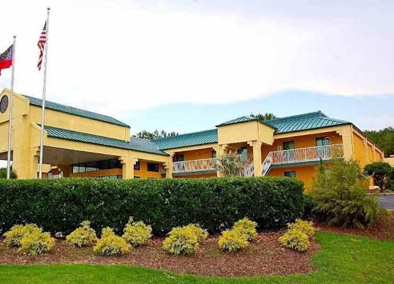 Welcome Inn 1