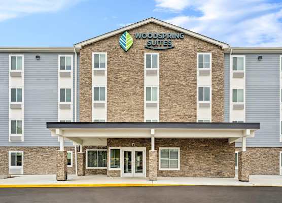 WoodSpring Suites Wilmington Riverfront 1
