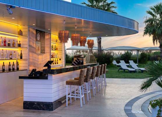 Radisson Blu Hotel Istanbul Ottomare 1