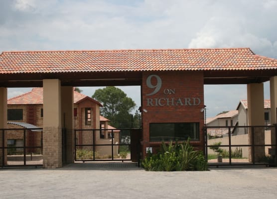 Hotel-styled apartment Spare room shared space Fourways 1