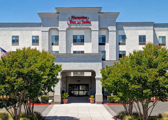 Hampton Inn & Suites Rohnert Park - Sonoma County 1