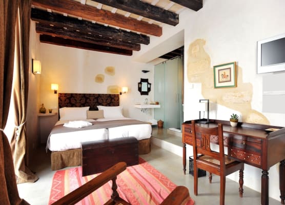 Hotel Boutique V - by Grupo Tribu 1