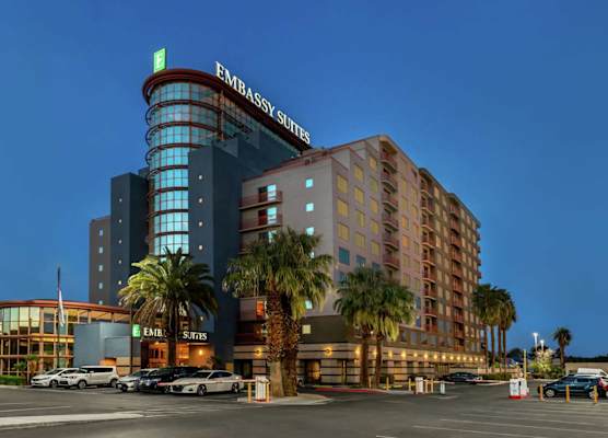Embassy Suites by Hilton Convention Center Las Vegas 1