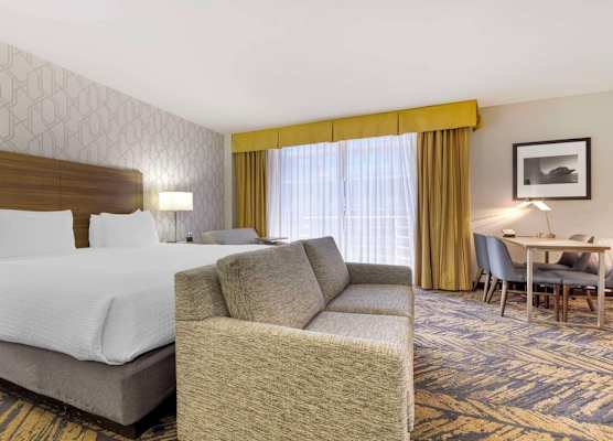 Best Western Plus Bayside Inn 1