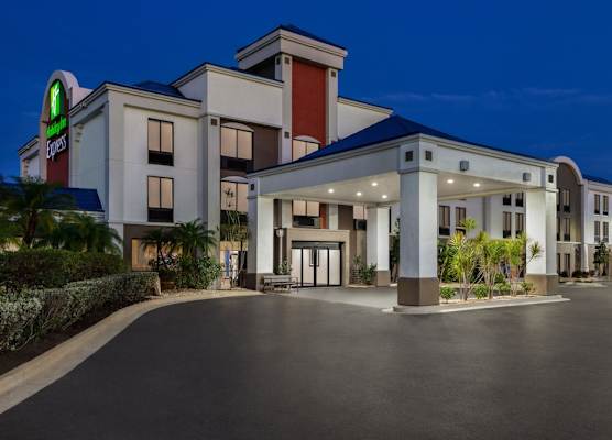 Holiday Inn Express VERO BEACH-WEST (I-95) by IHG 1