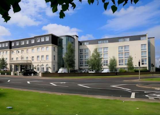 London Croydon Aerodrome Hotel By Sunday 1