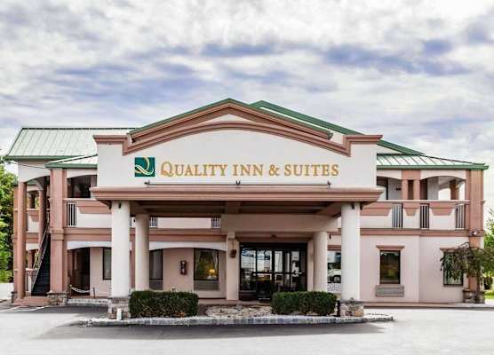 Quality Inn & Suites Quakertown-Allentown 1