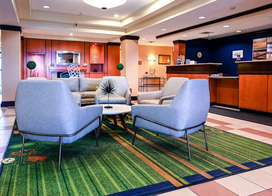 Fairfield Inn and Suites by Marriott Indianapolis/ Noblesville 1