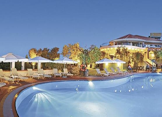 Ocean Beach Hotel 1