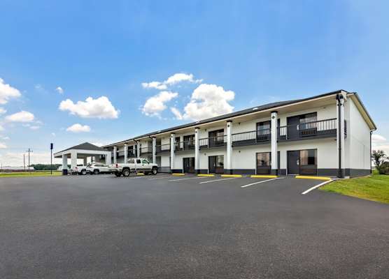 Americas Best Value Inn - Bishopville 1