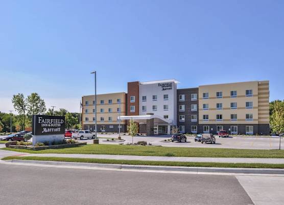 Fairfield Inn & Suites by Marriott St. Joseph 1