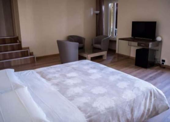 Hotel Lonatino 1