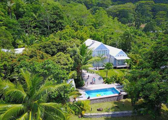 Red Coconut Self-Catering 1