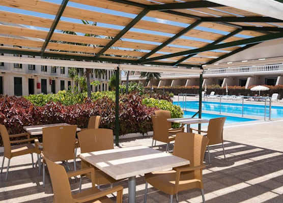 Apartamentos Charco del Conde 1