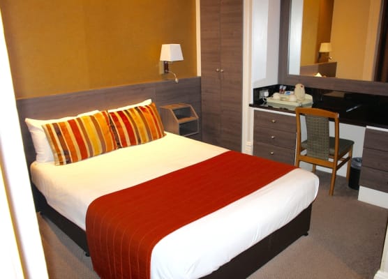 Columbus Hotel 1