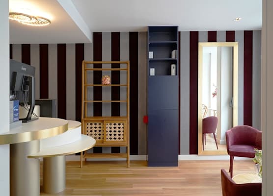 Hôtel Le Montmartre Saint Pierre 1
