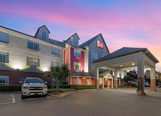 Best Western Plus Lake Lanier Gainesville Hotel & Suites 1