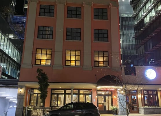 Kingston Hotel 1