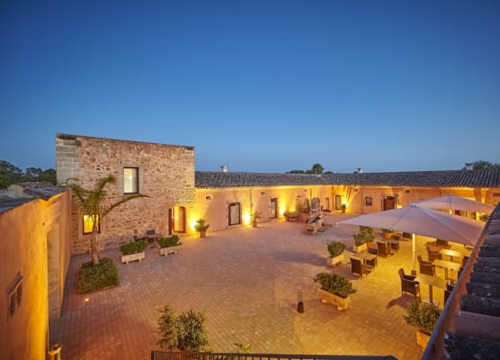 Bennoc Petit Hotel 1