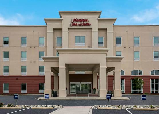 Hampton Inn & Suites Wilmington Christiana 1