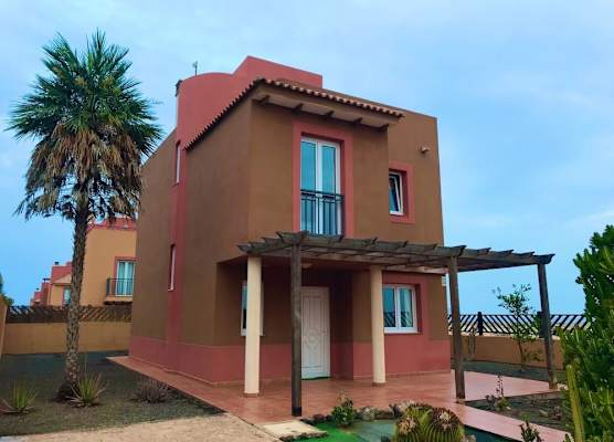 Relaxing and Welcoming Villa, Corralejo, Canaries 1