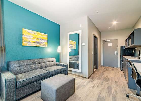 Everglades Adventures Hotel Suites by Ivey House 1
