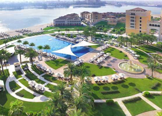 The Ritz-Carlton Abu Dhabi, Grand Canal 1
