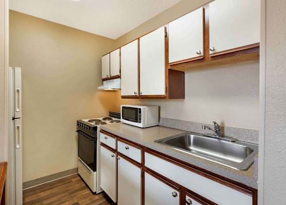 Suburban Studios Copley Akron West 1