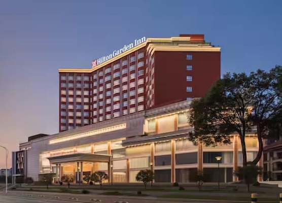 Hilton Garden Inn Dongguan Wanjiang Jiangjing Road 1