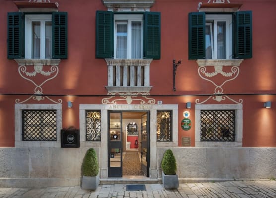 Angelo d'Oro Heritage Hotel 1