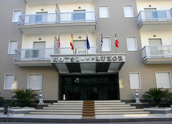 Hotel Luxor 1