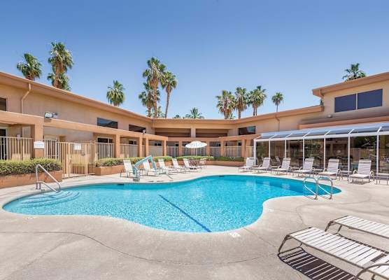 WorldMark Palm Springs - Plaza Resort and Spa 1