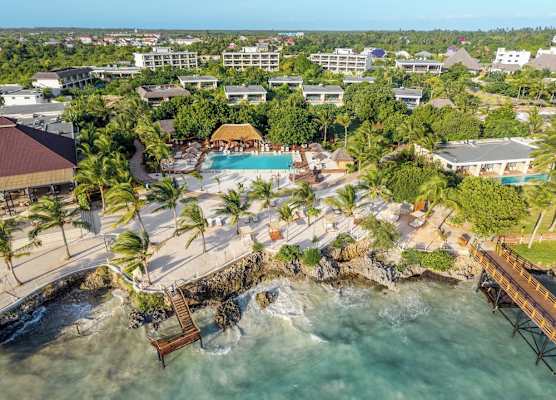 Kwanza Resort By SUNRISE 1