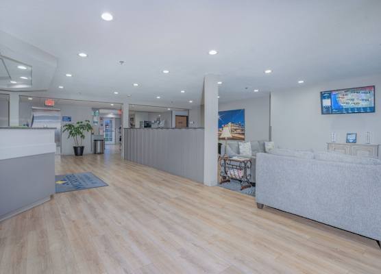 Microtel Inn & Suites by Wyndham Albertville 1