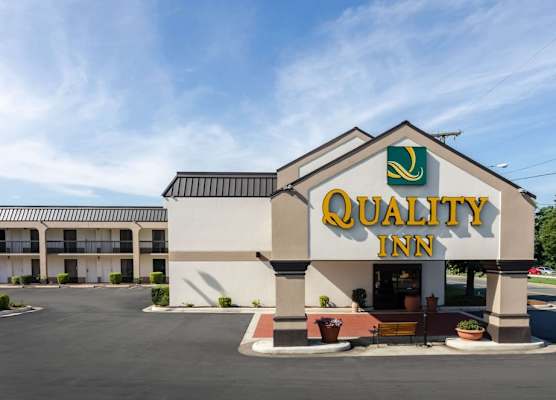 Quality Inn Lynchburg near University 1
