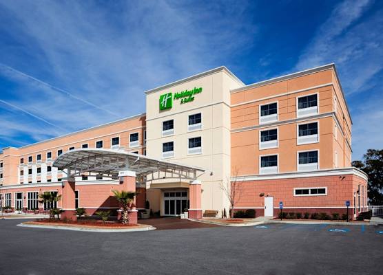 Holiday Inn & Suites BEAUFORT @ HIGHWAY 21 by IHG 1