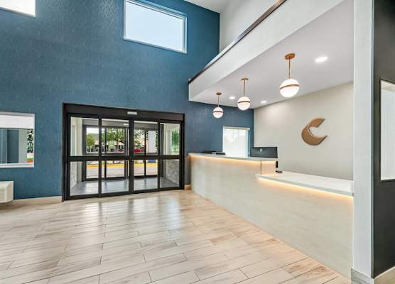 Comfort Suites Longview North 1